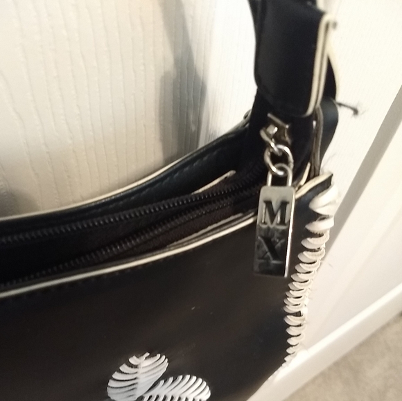 MX Womens Black White Quilted Faux Leather Satchel Shoulder Bag Palm Trees - Picture 5 of 6